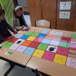 Hoekenwerk 3z THEATERLEZEN, MET DE BEEBOT NAAR DE JUISTE OPLOSSING