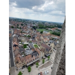 3E beklimt de toren van de Kathedraal 