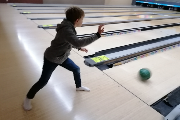 5E ging naar de bowling